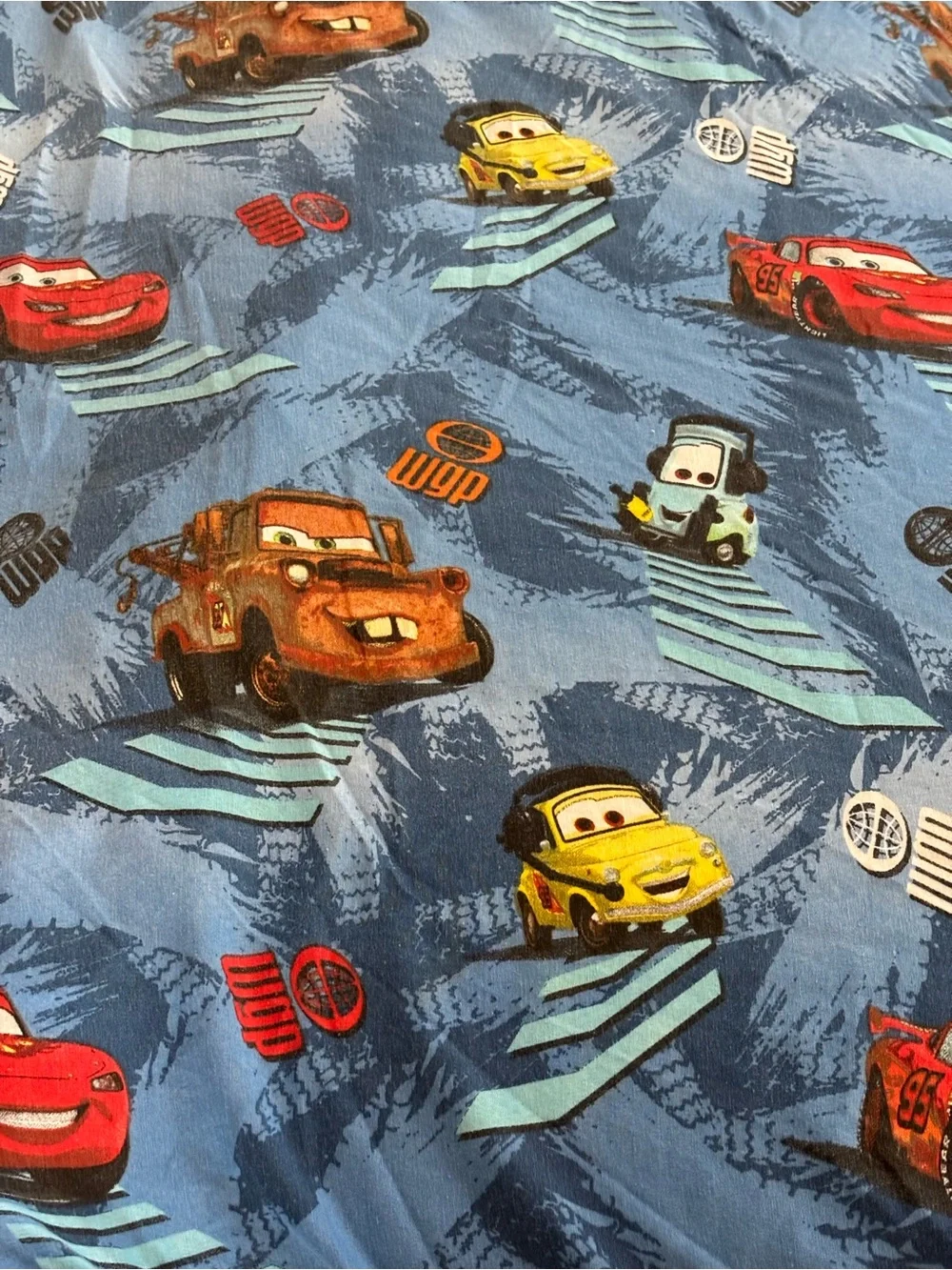 Disney Pixar Cars 2 WGP Lightning McQueen Set Twin Fitted Sheet & Pillowcase